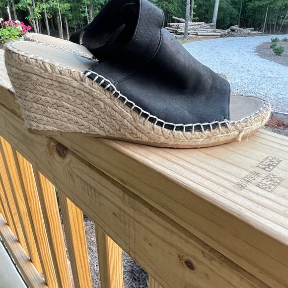 Adrienne Vittadini Wedge Sandal 8.5 - Picture 5 of 6